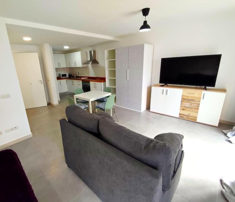 Apartament Near The Ocean In Playa San Juan Exterior foto